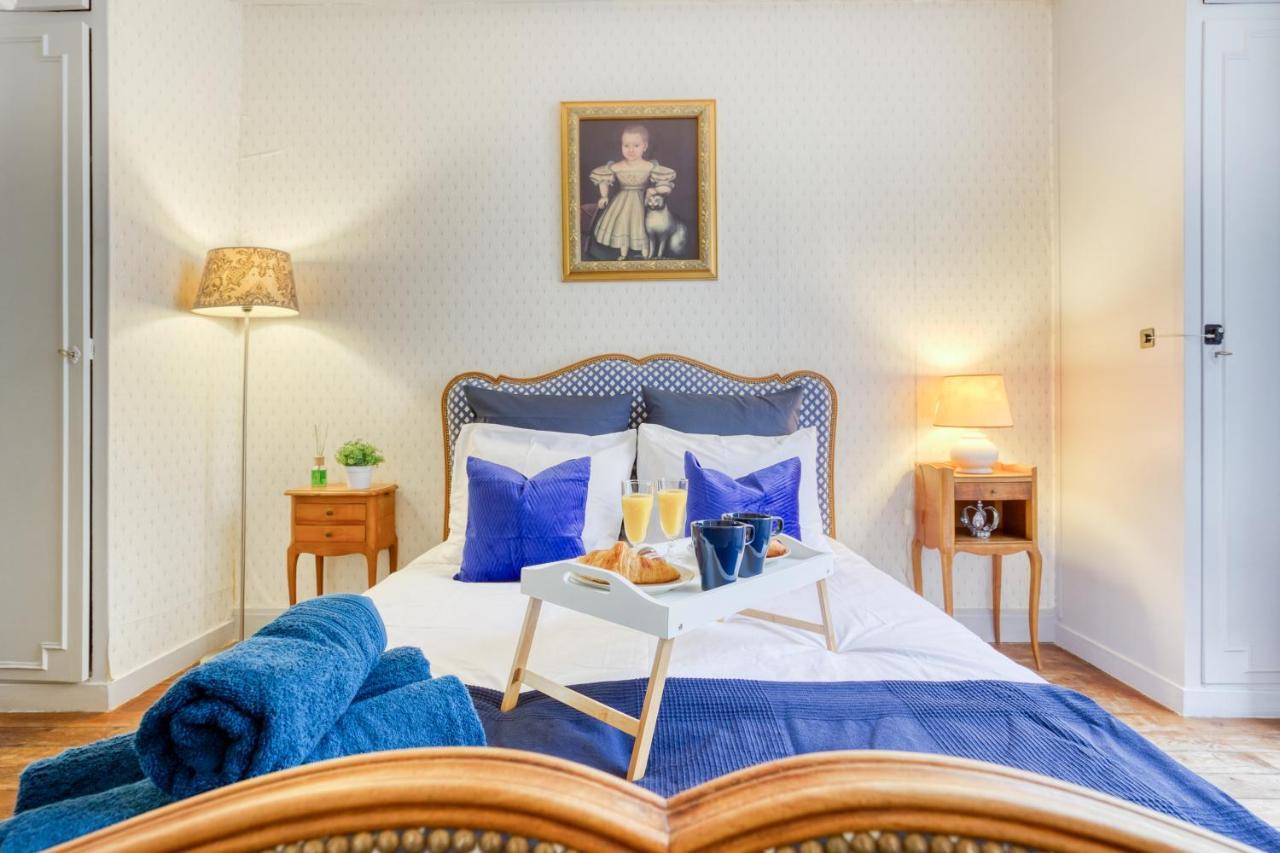 * Le Versaillais*2 Min A Pied Du Chateau Versailles Exterior foto