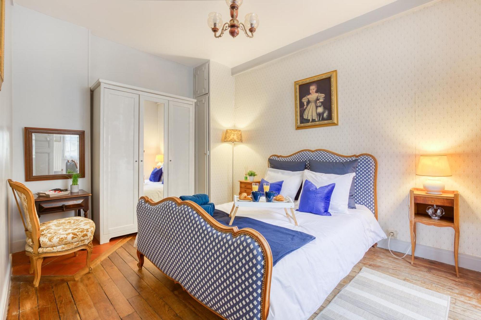 * Le Versaillais*2 Min A Pied Du Chateau Versailles Exterior foto